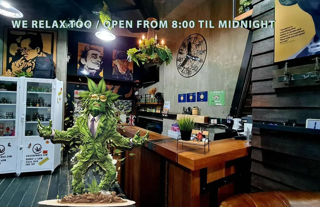 Rent V38 #420 Friendly Thailand-1