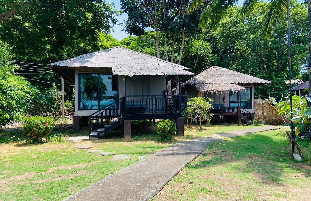 Hip Seaview Resort @ Phi Phi-1