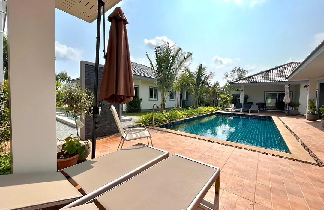 Swiss Resort-1