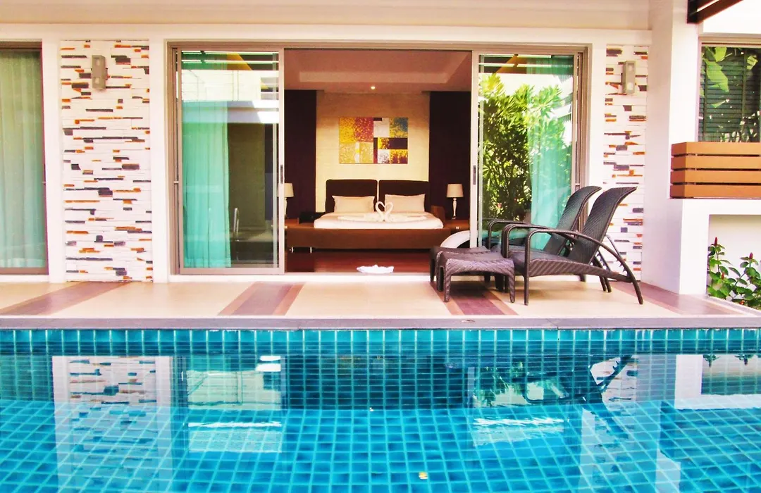 Chalong Miracle Lakeview-1