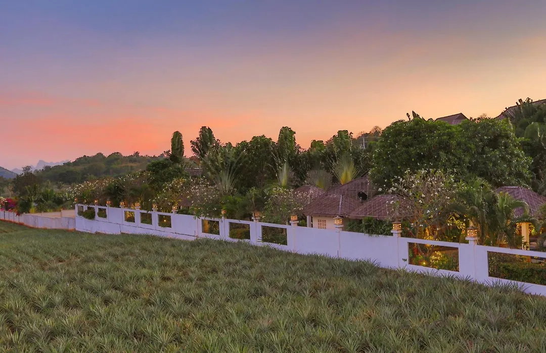 Pa Prai Villas And Suites Resort-1