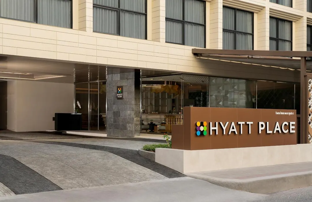 Hyatt Place Bangkok Sukhumvit 1-1