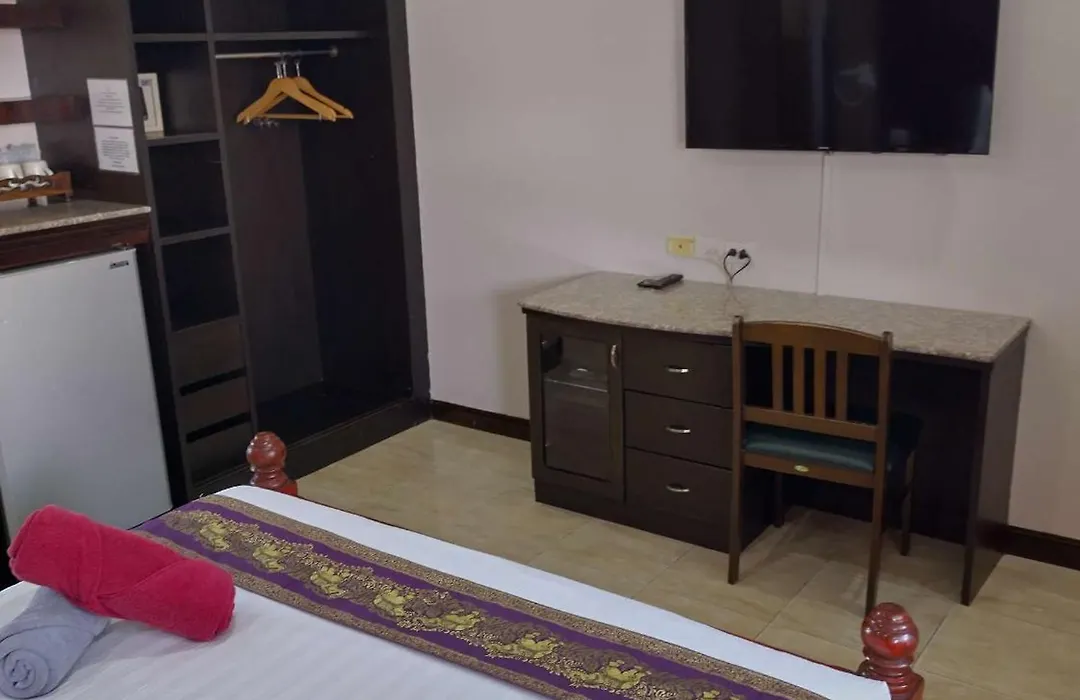 Mai Thai Guest House-1