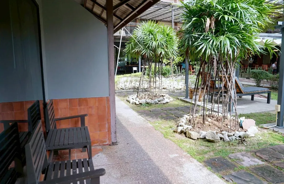 Basaya Beach Hotel & Resort-1