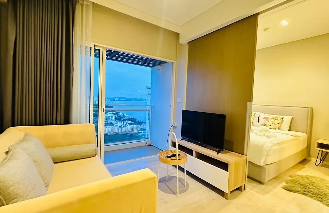 Veranda Residence Pattaya By Sea-1
