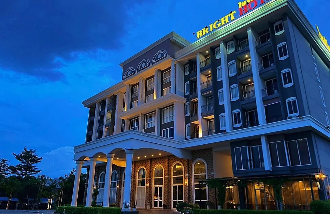 Bright Hotel-1
