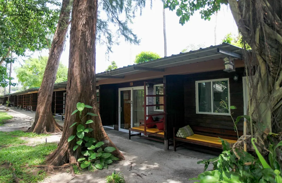 Salisa Resort-1