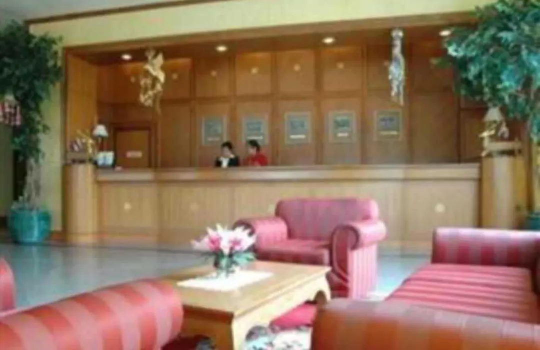 Ayutthaya River View Hotel-1