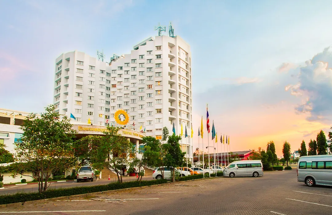 Thongtarin Hotel-1