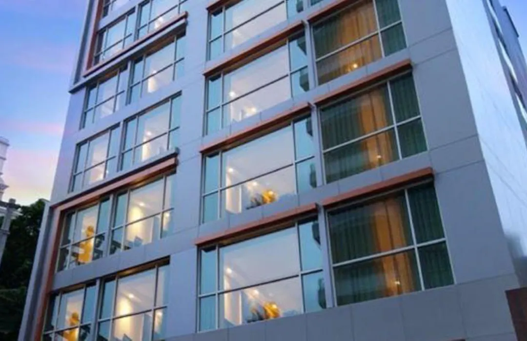 Amora Neoluxe Suites Hotel-1
