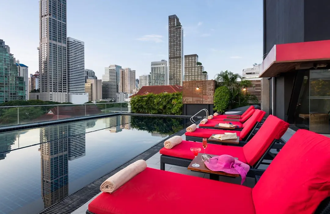 Rakyim Siam - Sukhumvit 15-1