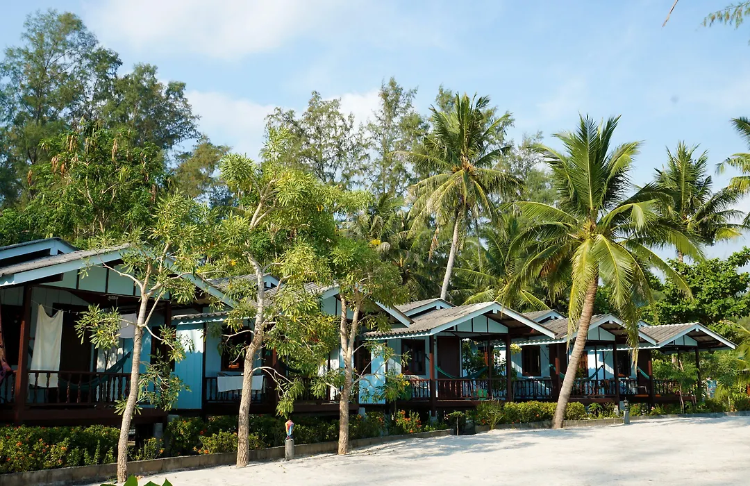 Laemson Resort-1