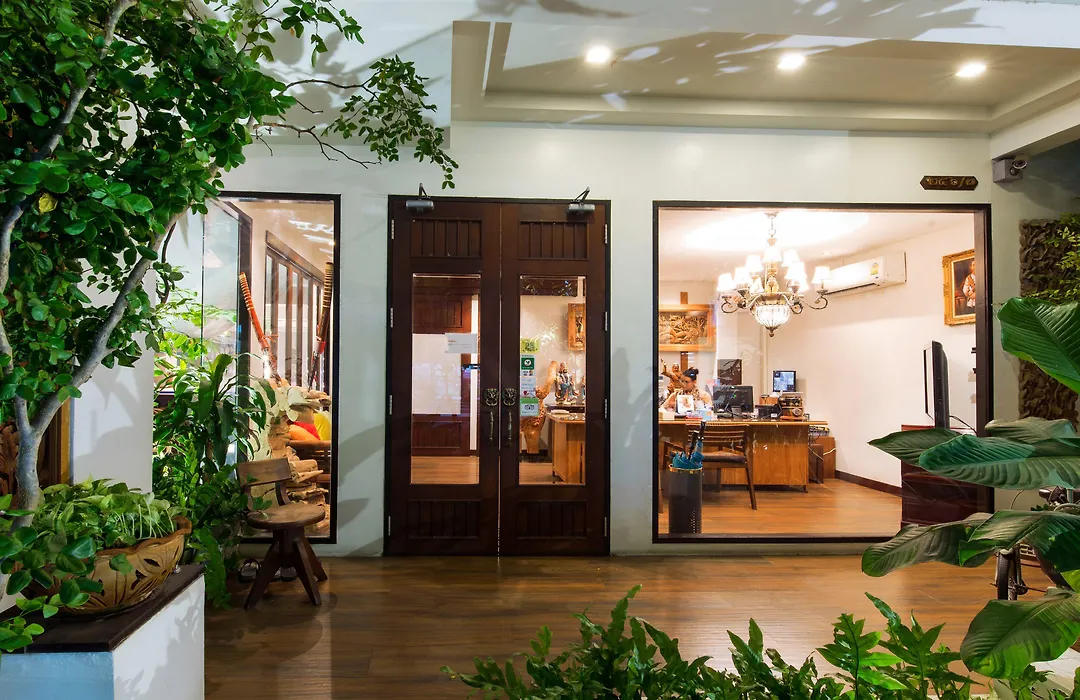 Yotaka Boutique Hotel Bangkok-1