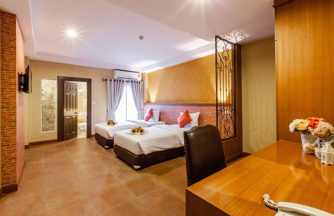 Gallery Lake View Hotel-1