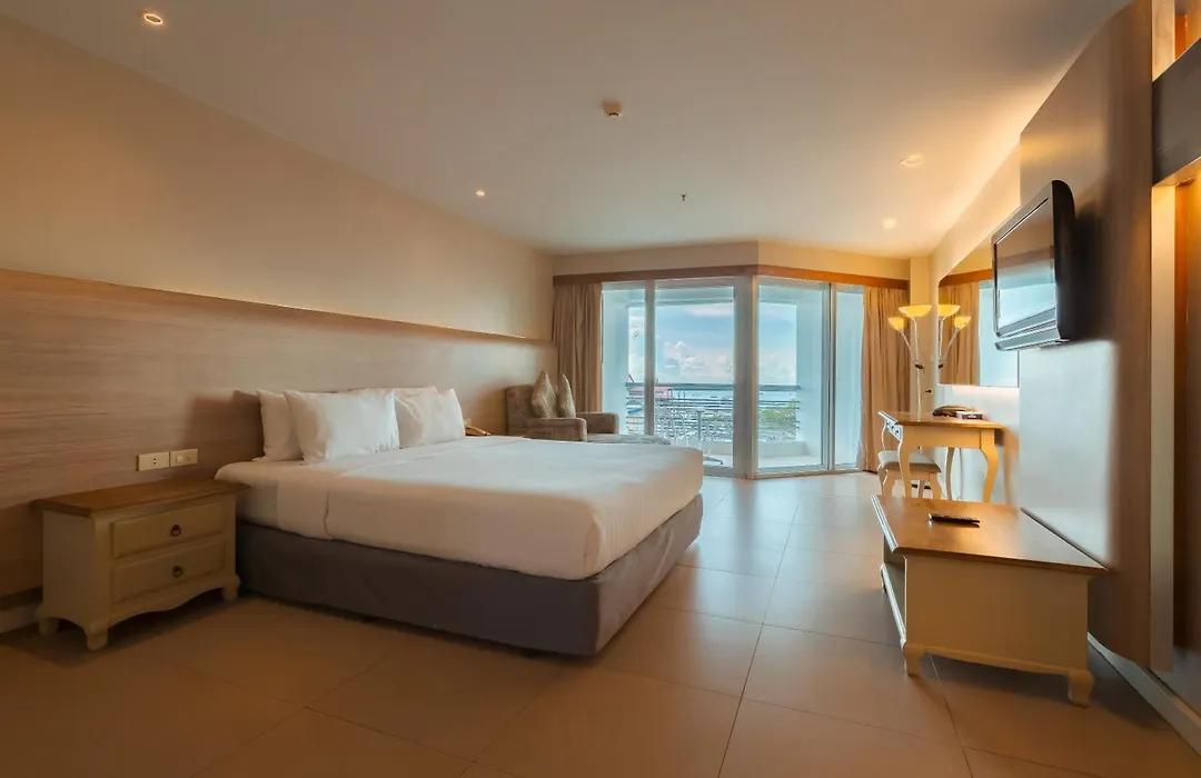 Sandy Spring Hotel-1