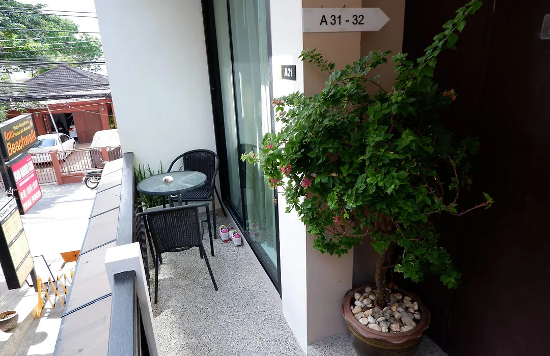 Kata Beachwalk Hotel And Bungalows-1