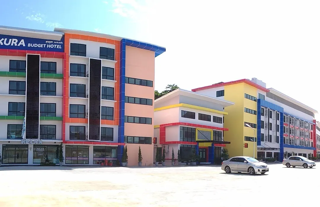 Sakura Budget Hotel-1