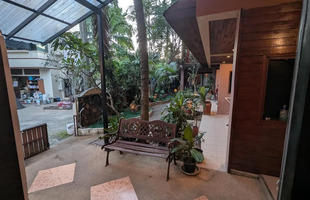Summer Inn-1