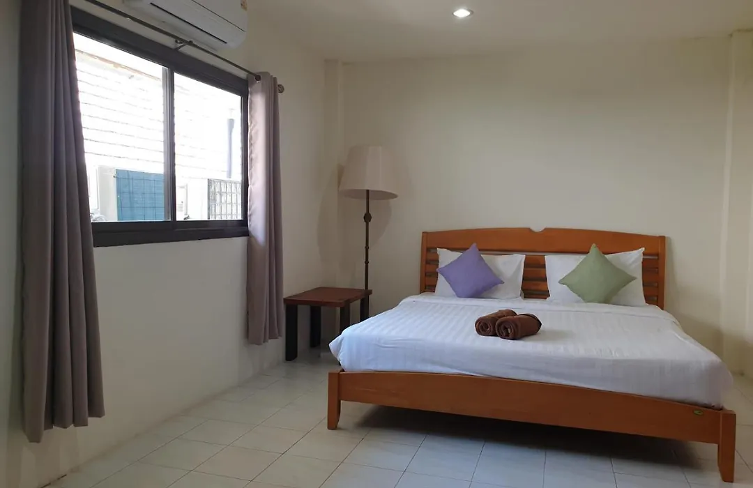 Penzy Guest House-1