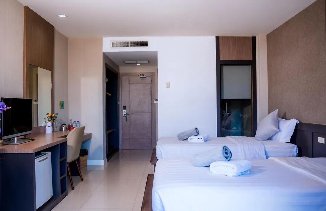 Casa Del M Patong Phuket-1
