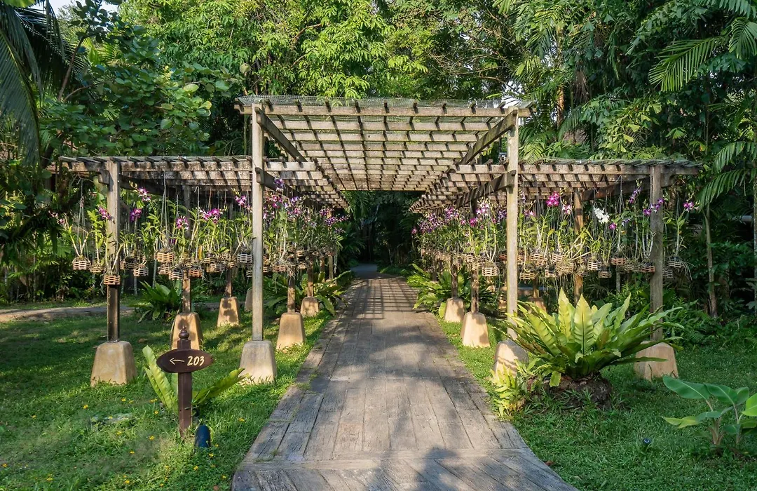 High Season Pool Villa & Spa-1
