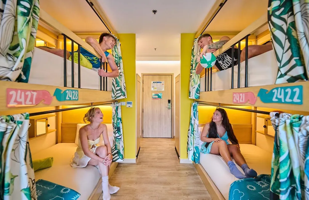 Lub D Koh Samui Chaweng Beach - Beachfront & Vibrant Social Vibe-1
