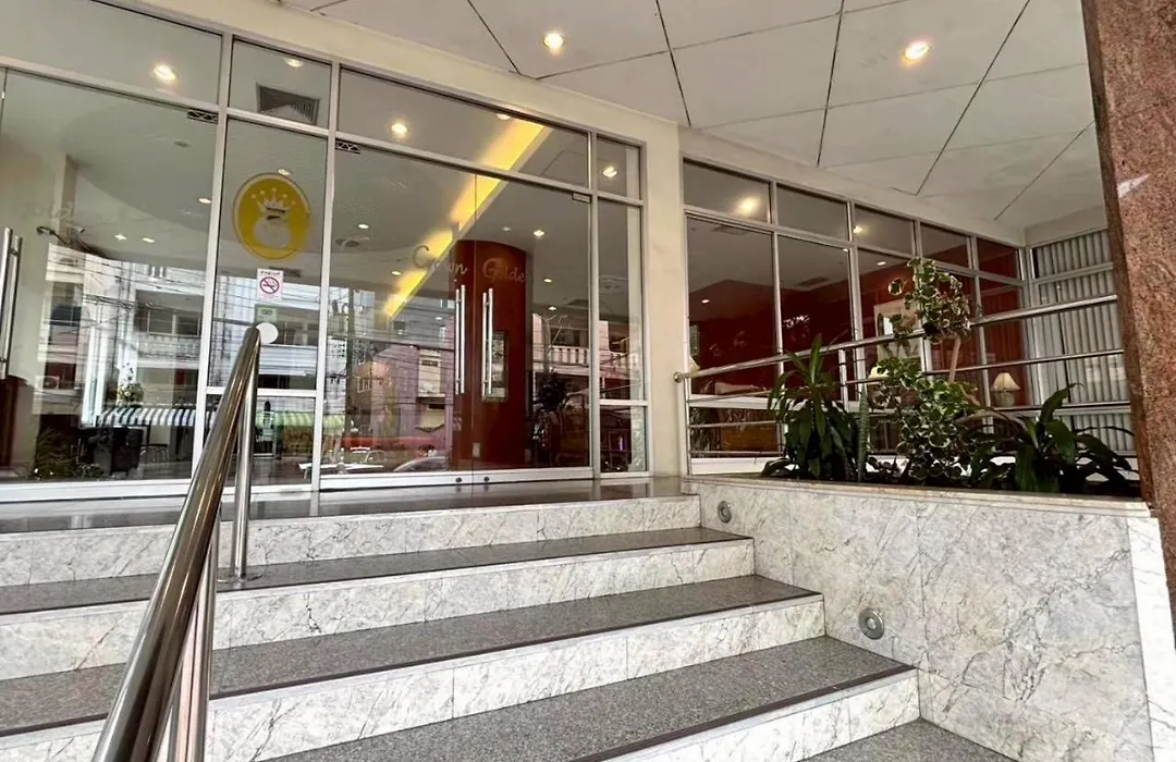 Hatyai Golden Crown Hotel-1