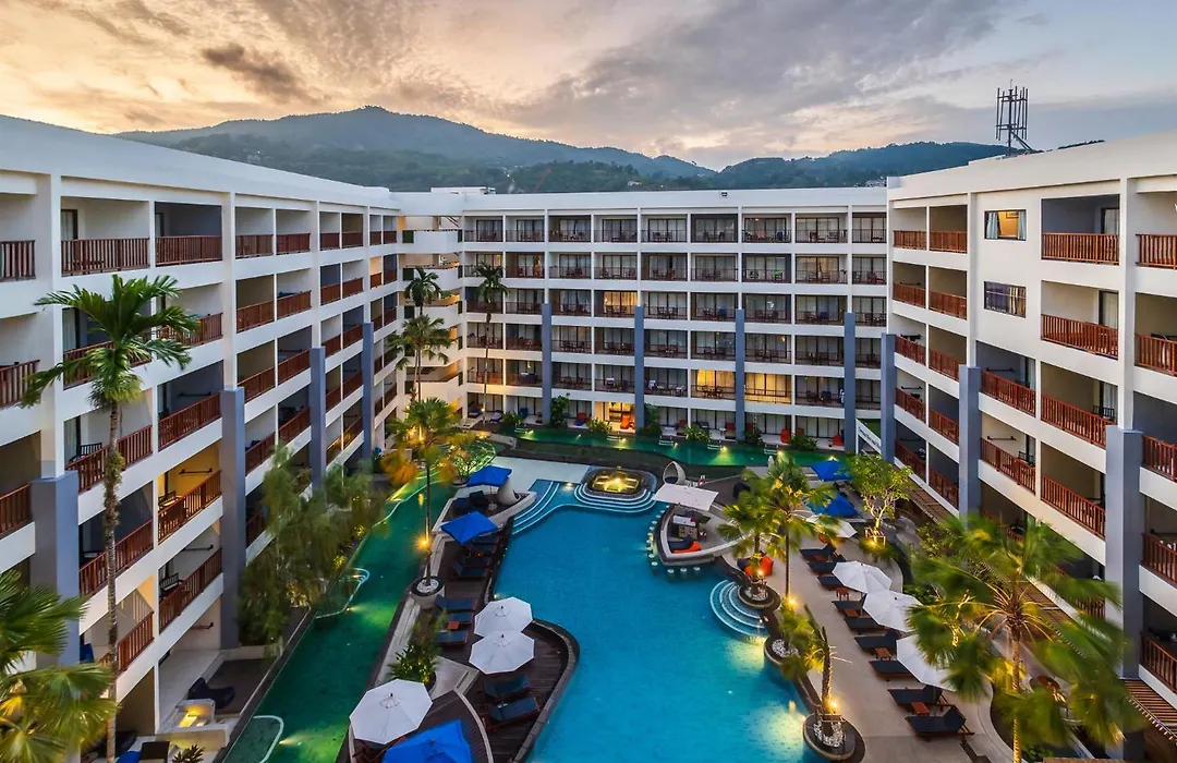 Deevana Plaza Phuket - Sha Extra Plus-1