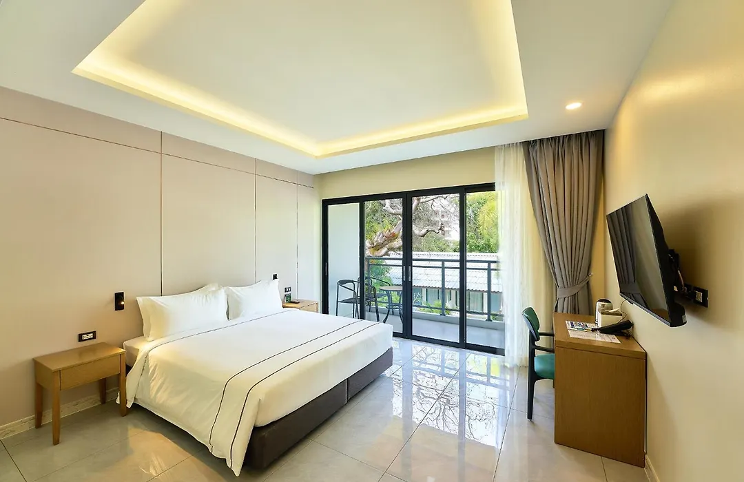 Nai Yang Beach Resort And Spa-1