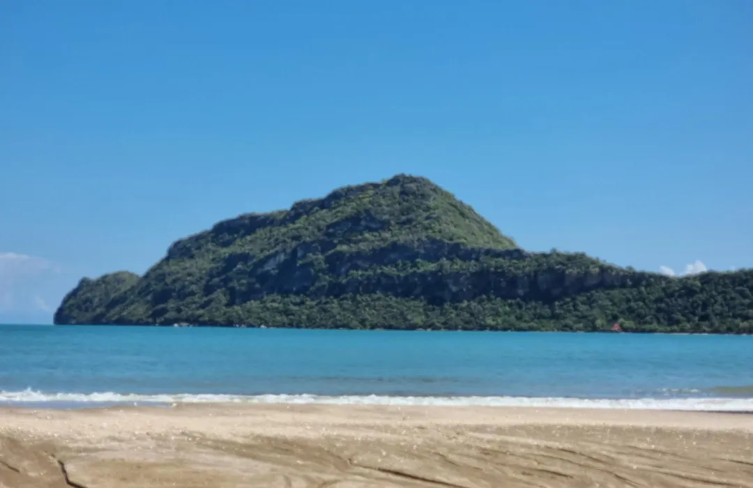 The Green Beach Resort-1