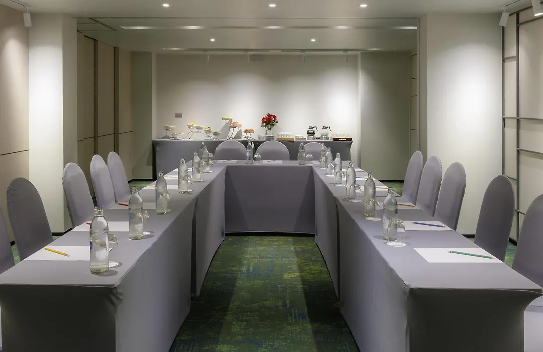 Ibis Styles Bangkok Sukhumvit Phra Khanong-1