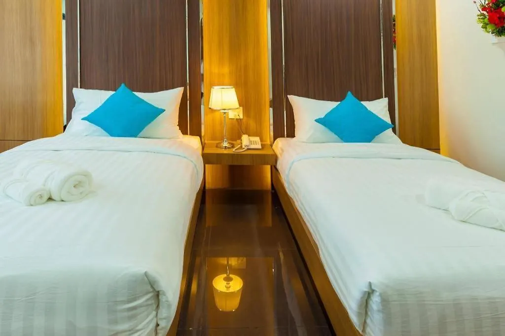 Thanburi Hotel-1