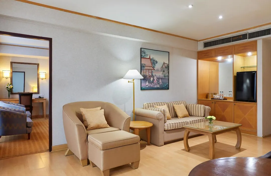 The Four Wings Hotel Bangkok-1