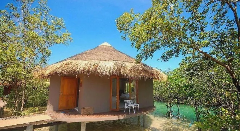 The Blue Sky Resort@ Koh Payam-1
