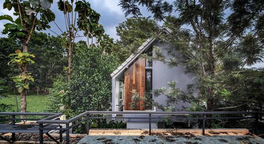 Varn Boutique Resort-1