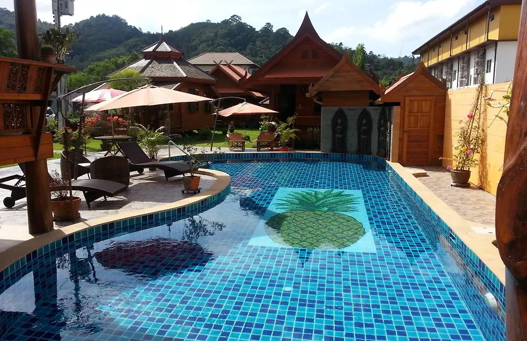 Golden Teak Resort Baan Sapparot-1
