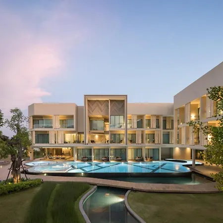 The Signature Hotel Airport-3