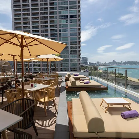 Pattaya Sea View Hotel - Sha Extra Plus-2
