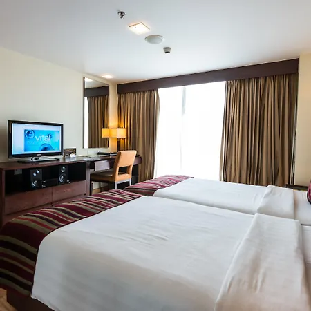 Lohas Residences Sukhumvit 2-2