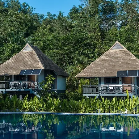 Loy Chalet-3