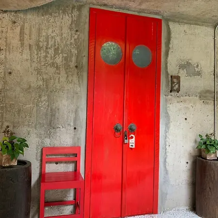 Mo Rooms-2
