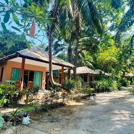 Sunny Cove Beach Resort Koh Phayam-2