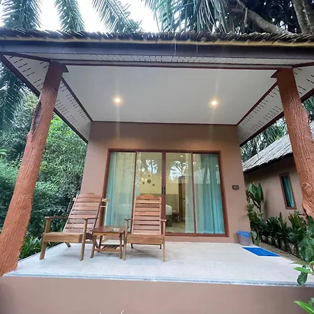 Sunny Cove Beach Resort Koh Phayam-3