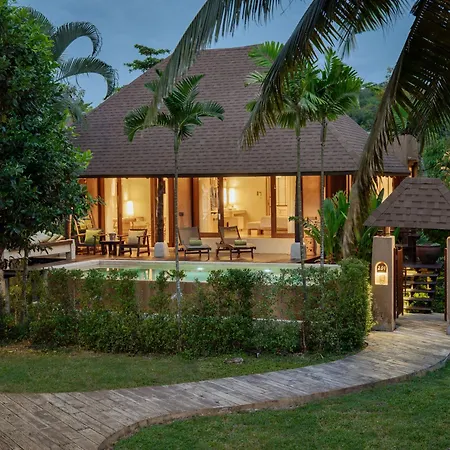 High Season Pool Villa & Spa-3