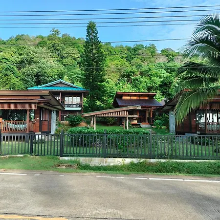 Suntisook Resort-3