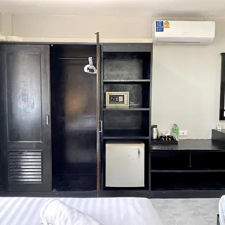 Minotel Patong-3