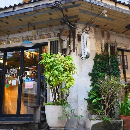 Here Hostel Bangkok-2