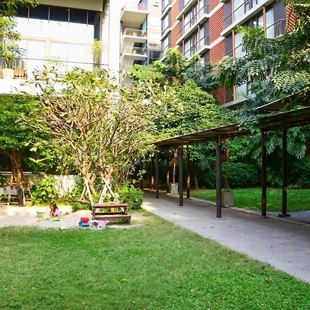 Balcony Courtyard Sriracha Hotel & Serviced Apartments-2