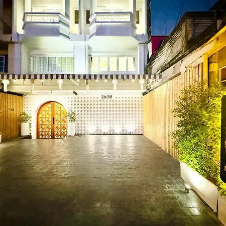 Momento Hotel And Cafe-3