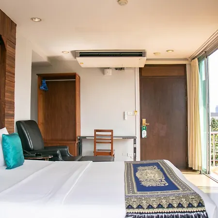 Lamphu Tree House Boutique Hotel-3